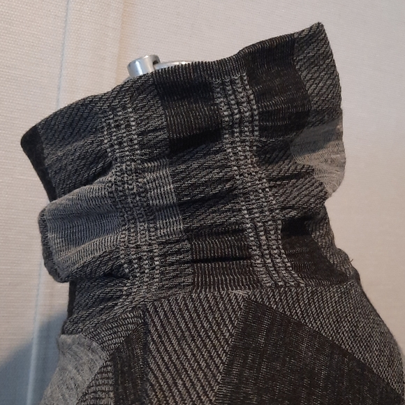 Athleta Remarkawool Buffalo Plaid Top, S - Picture 5 of 6